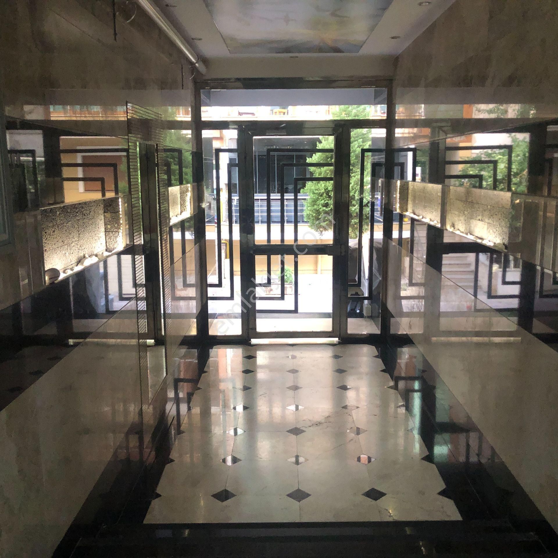 Karşıyaka Yalı Mahallesinde Satılık 1+1 Lüx Daire - Görsel 33