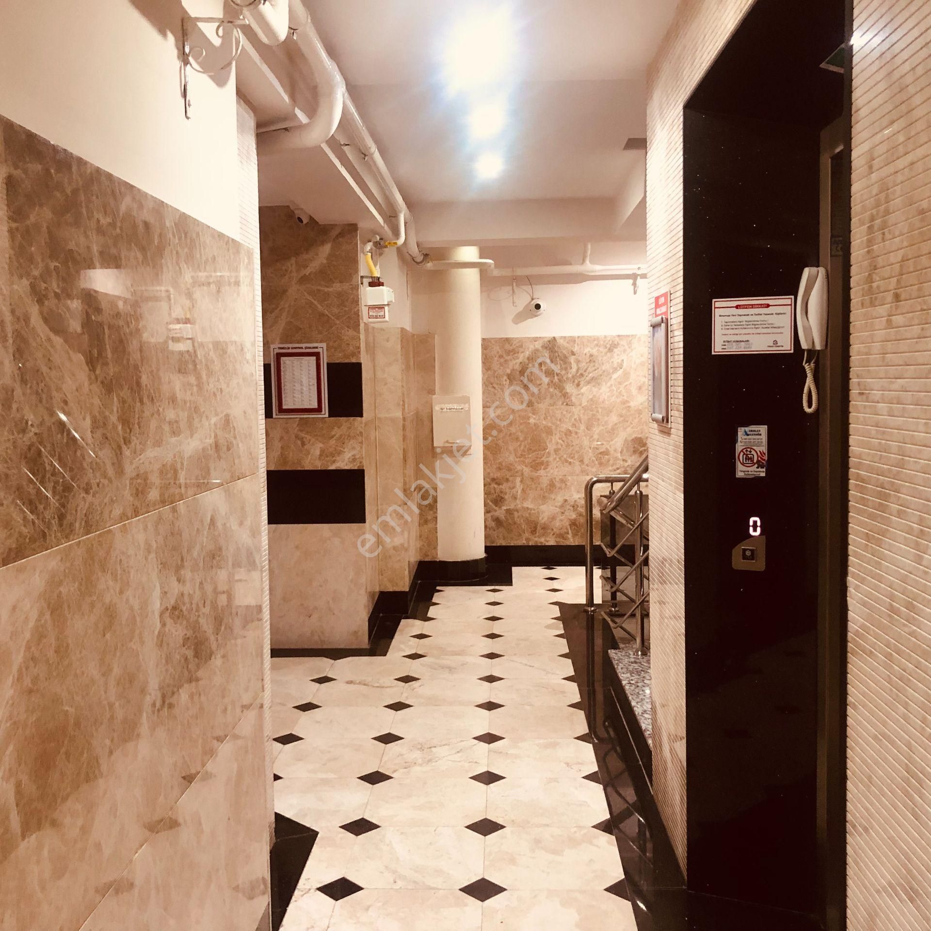 Karşıyaka Yalı Mahallesinde Satılık 1+1 Lüx Daire - Görsel 26