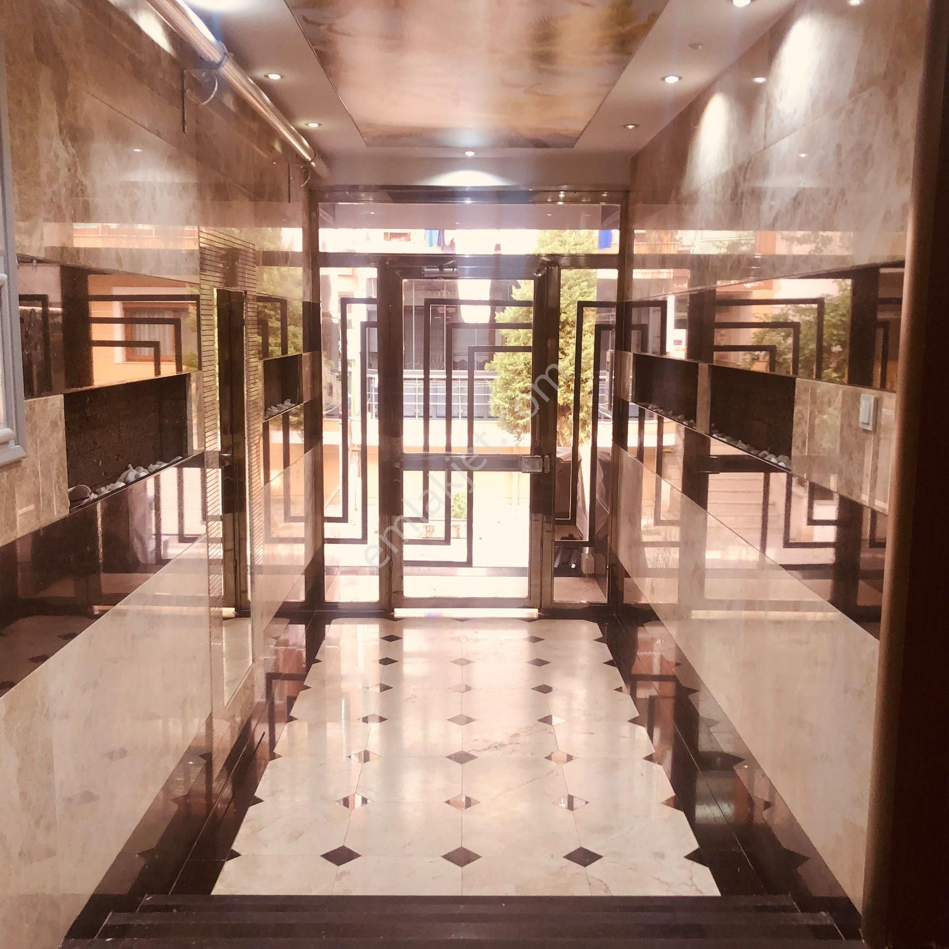 Karşıyaka Yalı Mahallesinde Satılık 1+1 Lüx Daire - Görsel 28