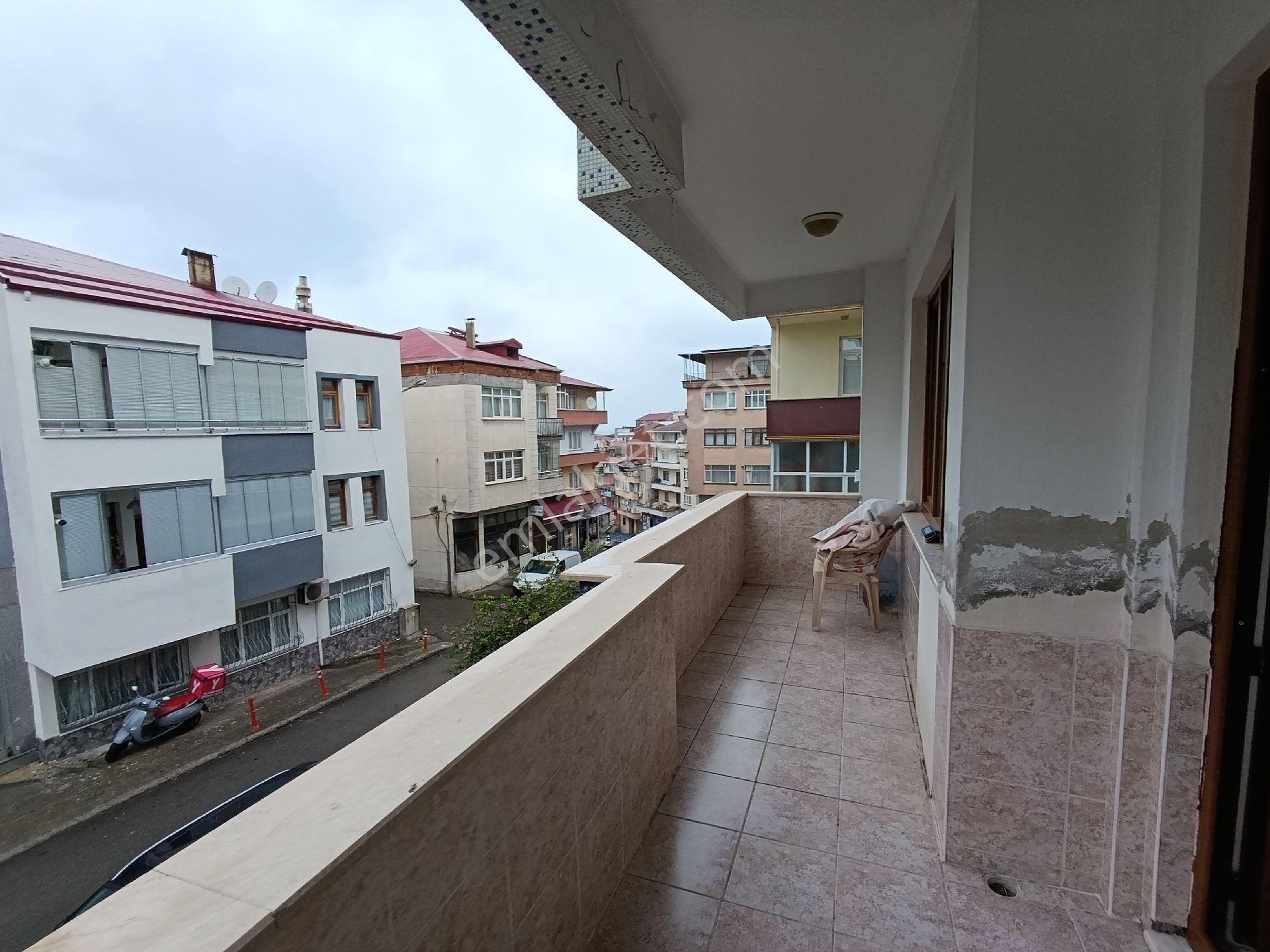 Toklu Mahallesi 'de Ana Cadde Üzerinde Satılık Üç Cepheli Daire - Görsel 22