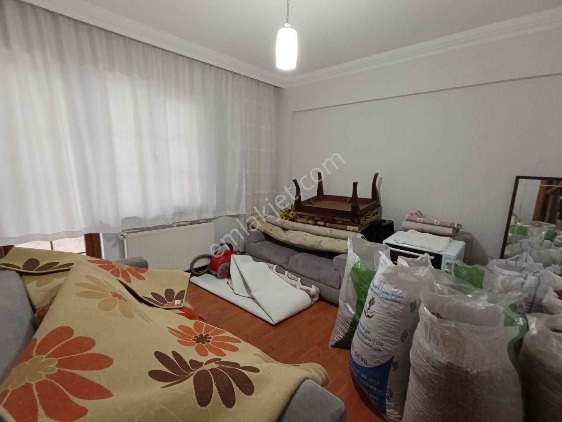 Toklu Mahallesi 'de Ana Cadde Üzerinde Satılık Üç Cepheli Daire - Görsel 48