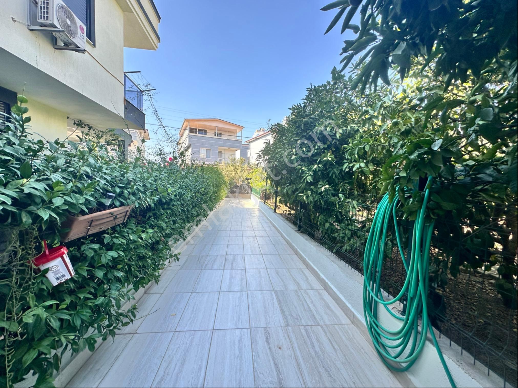 Seferihisar Ürkmez’de Satılık 4+1 Yazlık Villa | Uygun Fiyatlı Acil - Görsel 3