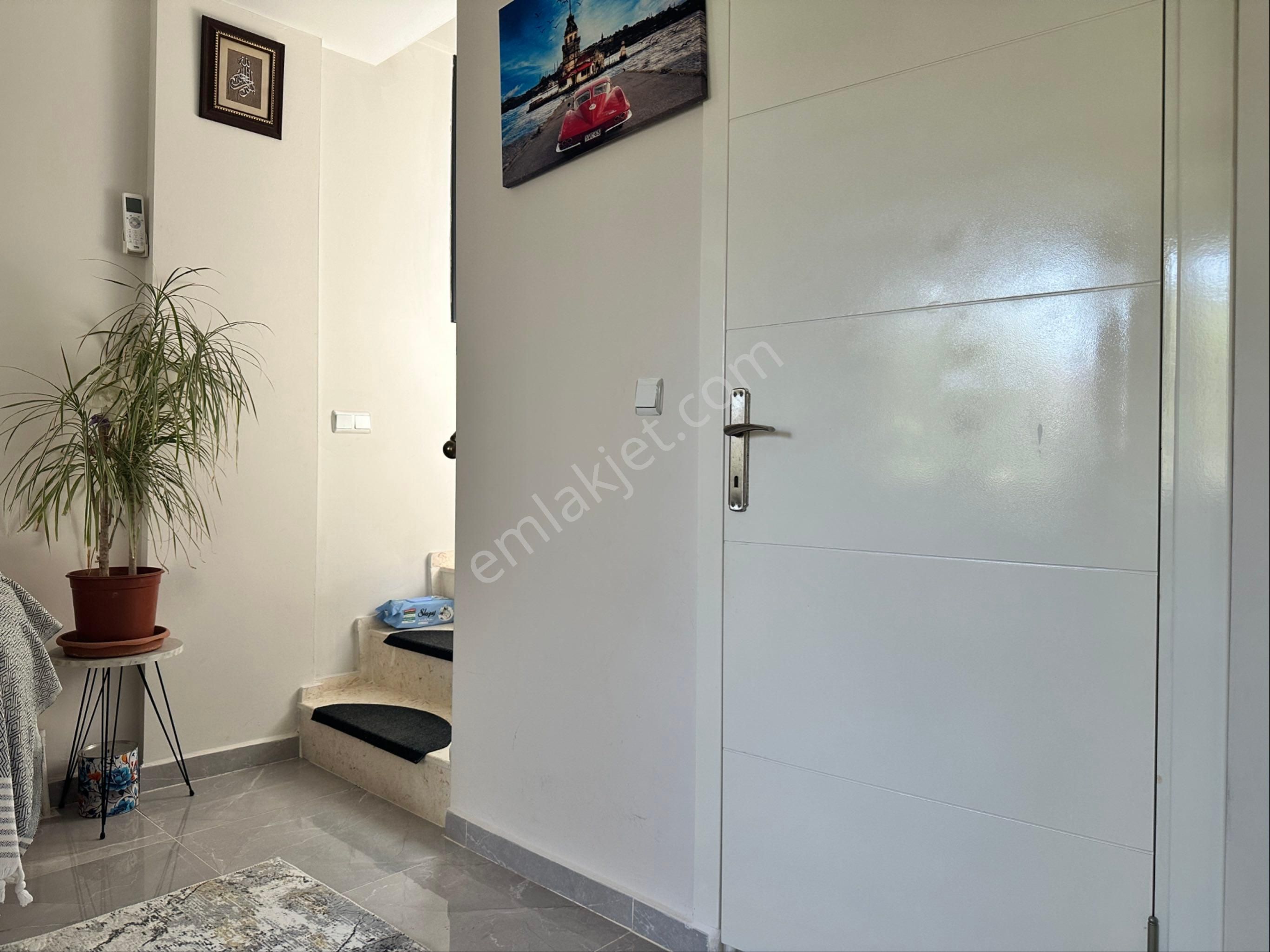 Seferihisar Ürkmez’de Satılık 4+1 Yazlık Villa | Uygun Fiyatlı Acil - Görsel 25