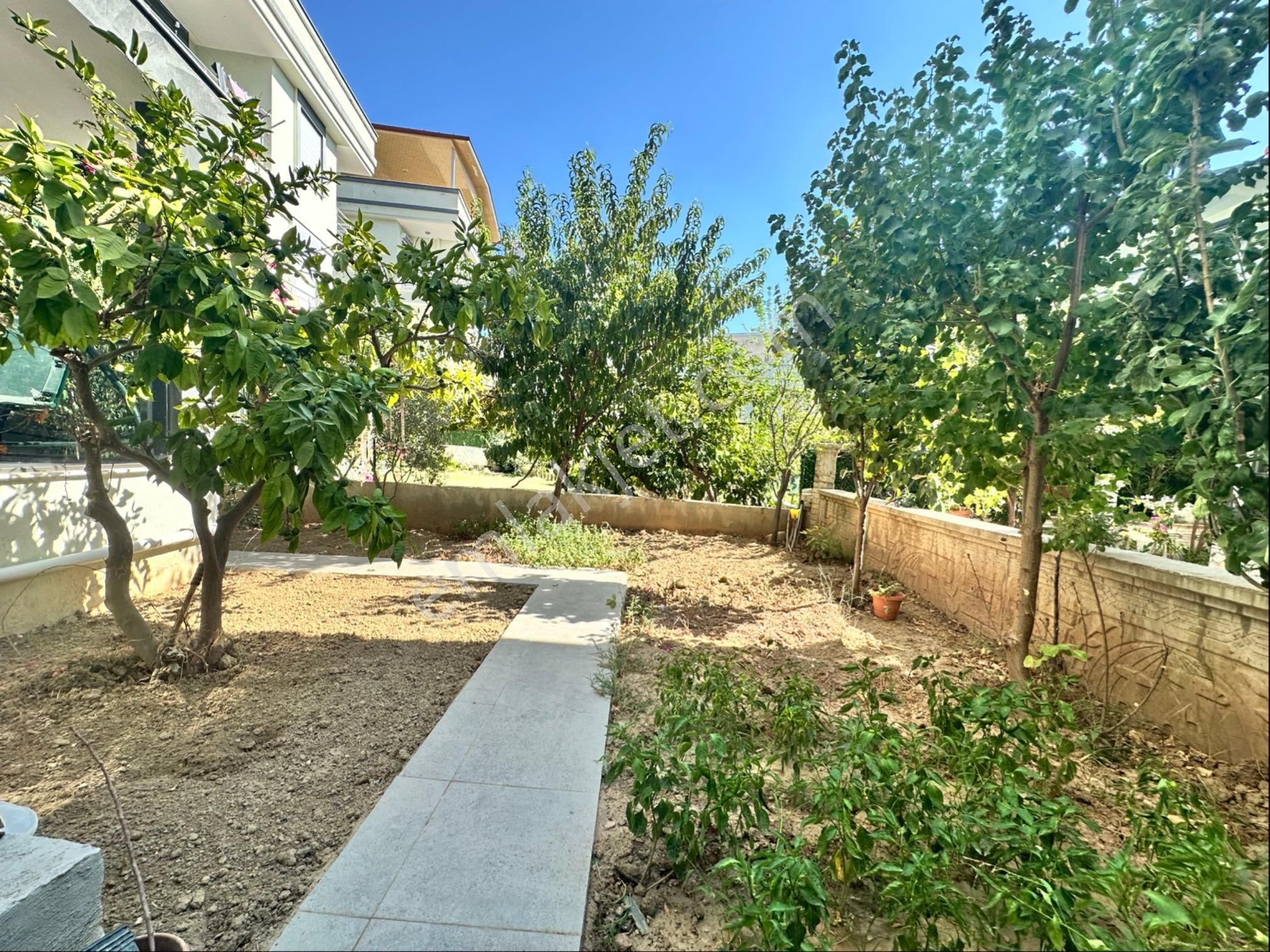 Seferihisar Ürkmez’de Satılık 4+1 Yazlık Villa | Uygun Fiyatlı Acil - Görsel 8