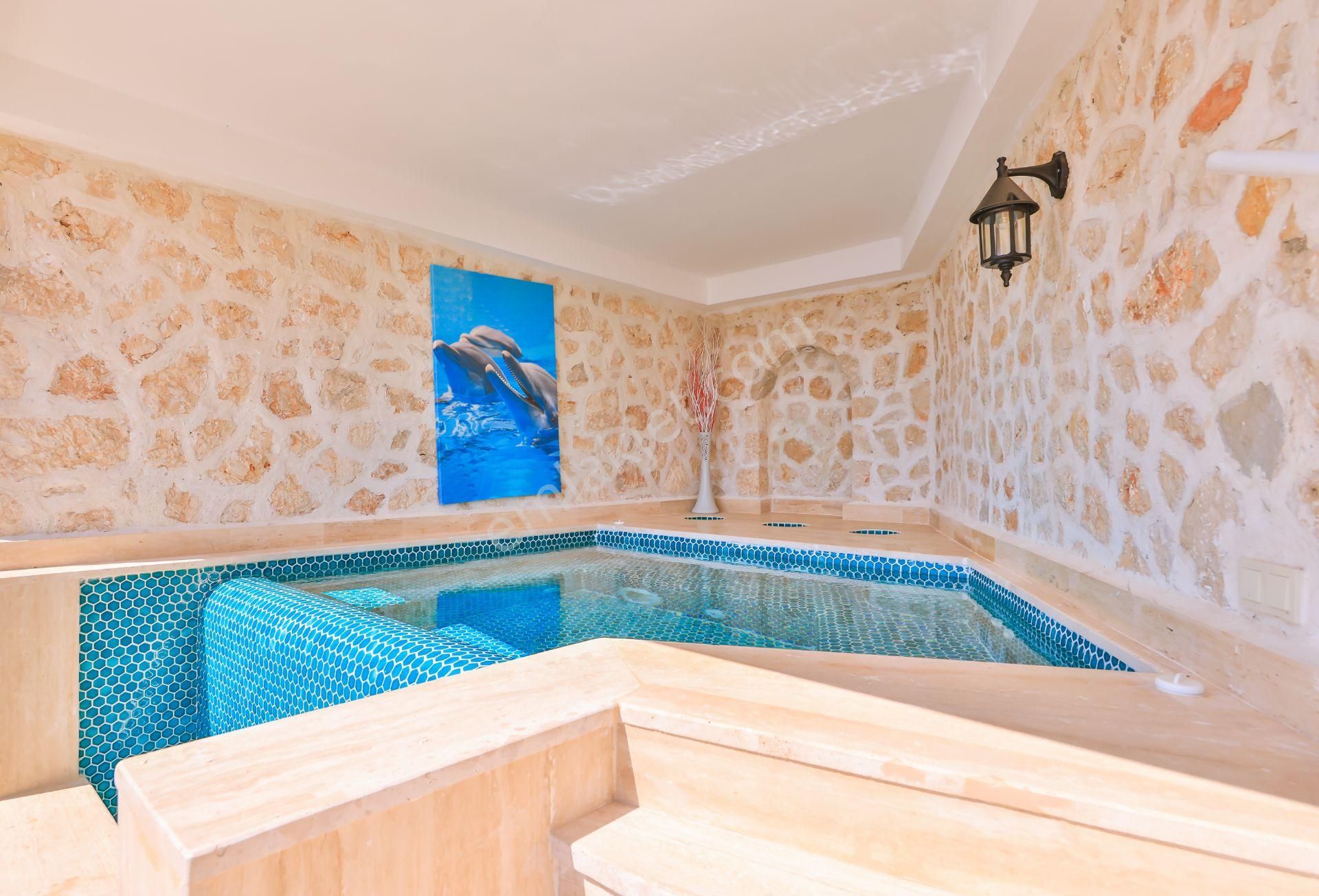 Kalkan Komurlukte Eşsiz Manzaralı Lüks Villa – Yatırım Fırsatı - Görsel 3