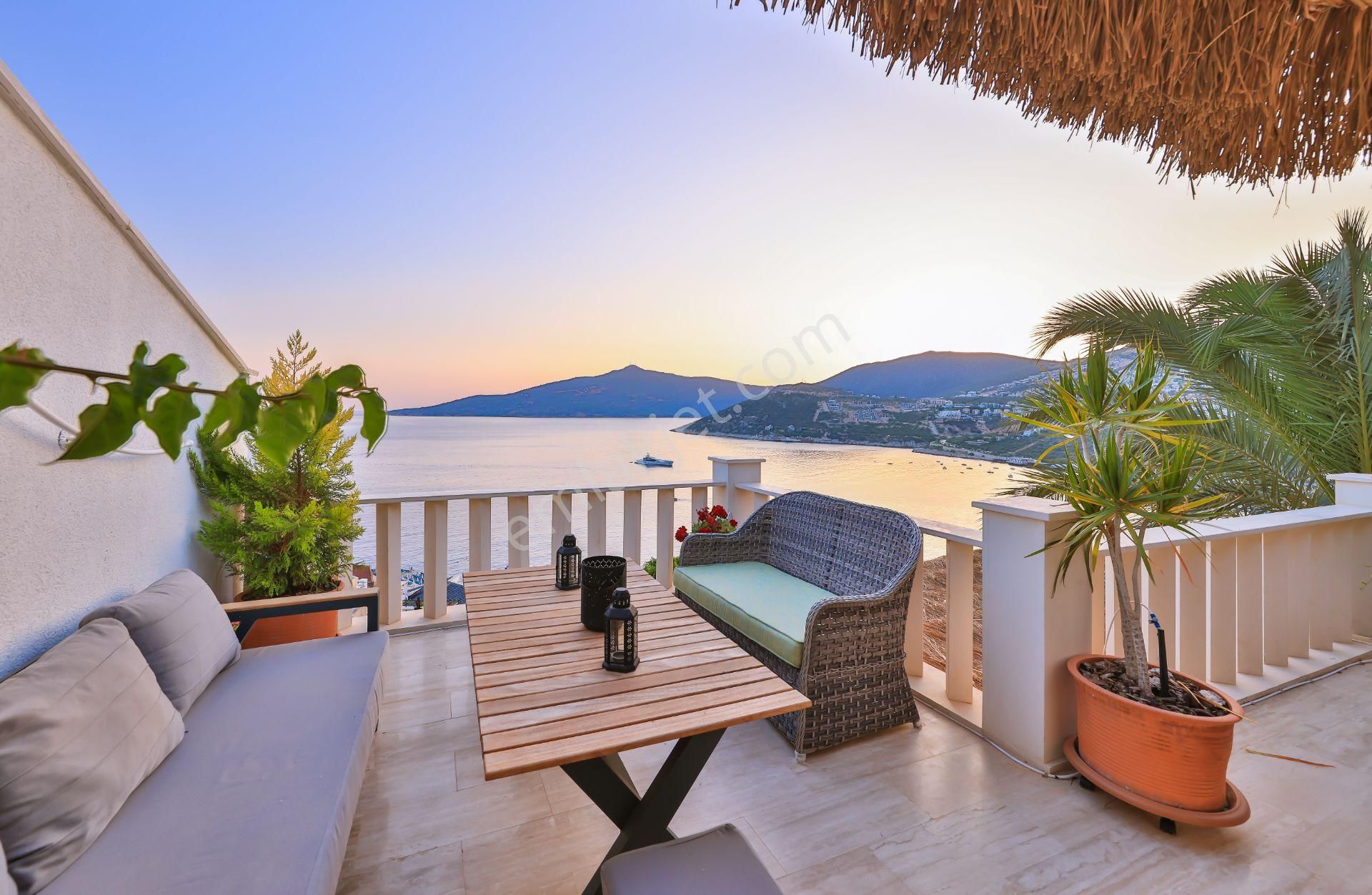 Kalkan Komurlukte Eşsiz Manzaralı Lüks Villa – Yatırım Fırsatı - Görsel 5