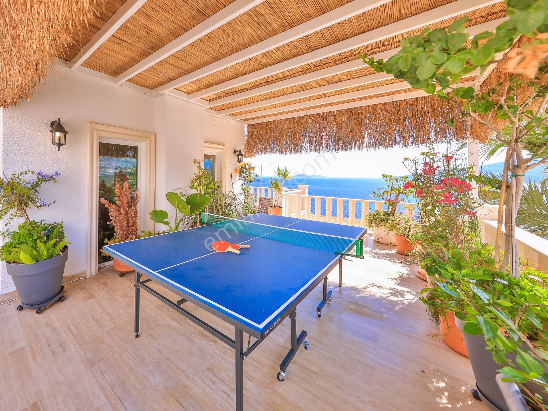 Kalkan Komurlukte Eşsiz Manzaralı Lüks Villa – Yatırım Fırsatı - Görsel 11