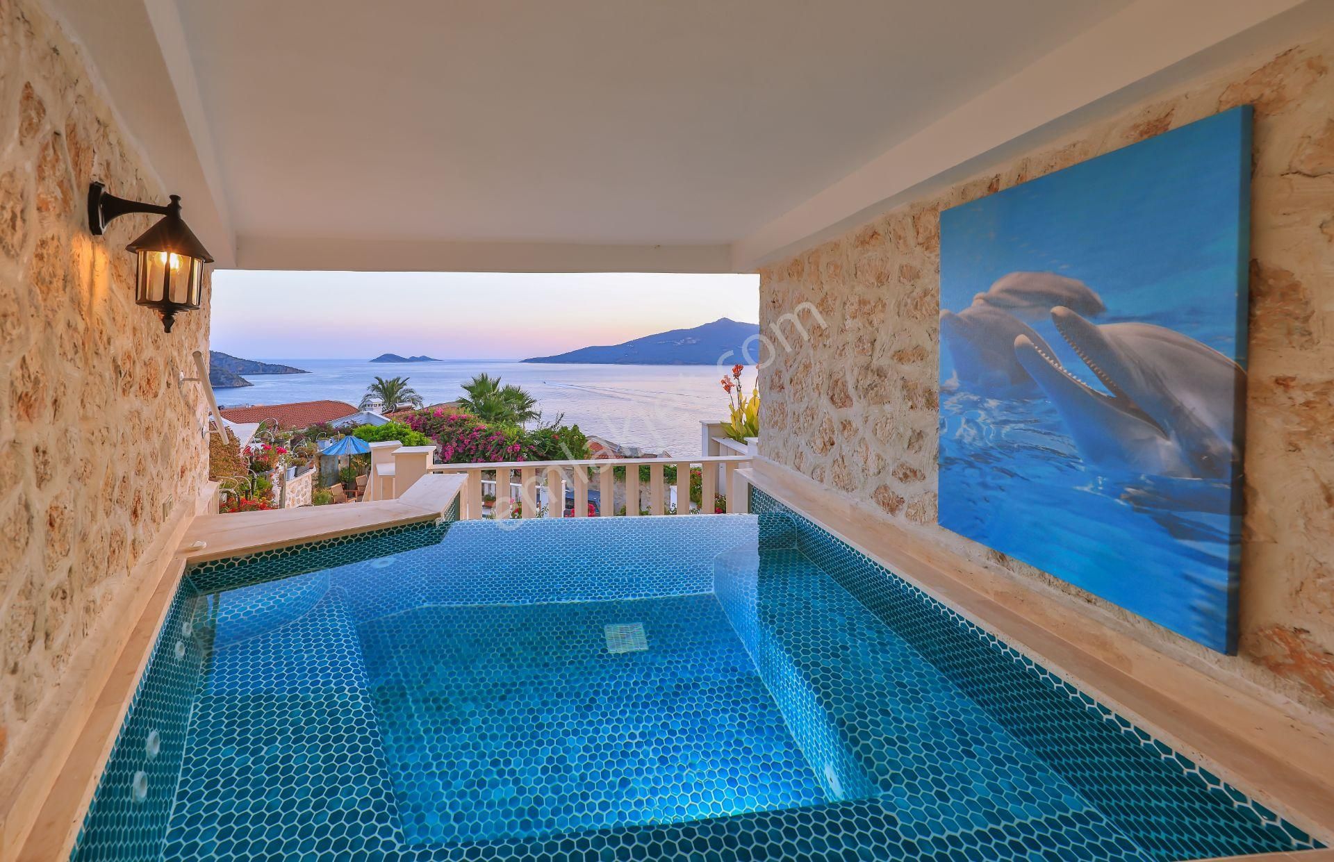 Kalkan Komurlukte Eşsiz Manzaralı Lüks Villa – Yatırım Fırsatı - Görsel 6