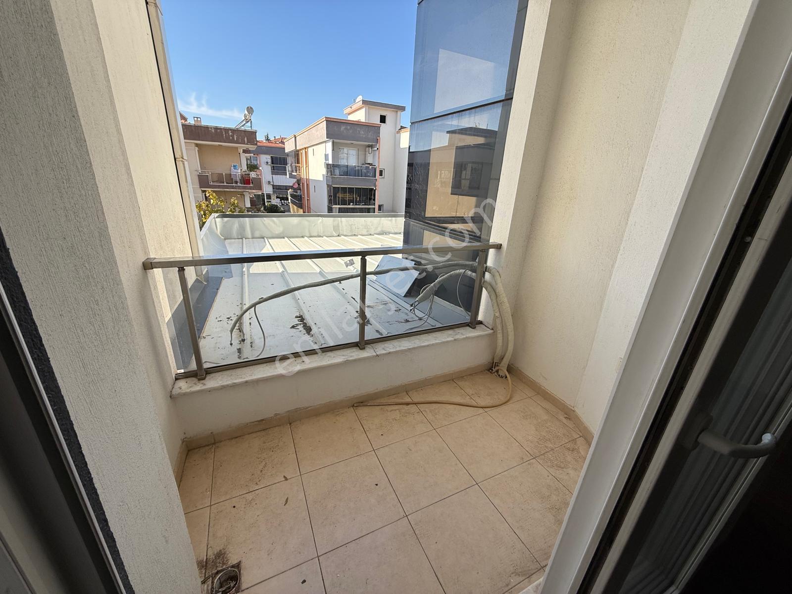 Bal Gayrimenkul-atatürk Caddesi Üzerinde Geniş 1+1 Ofis & Büro - Görsel 31