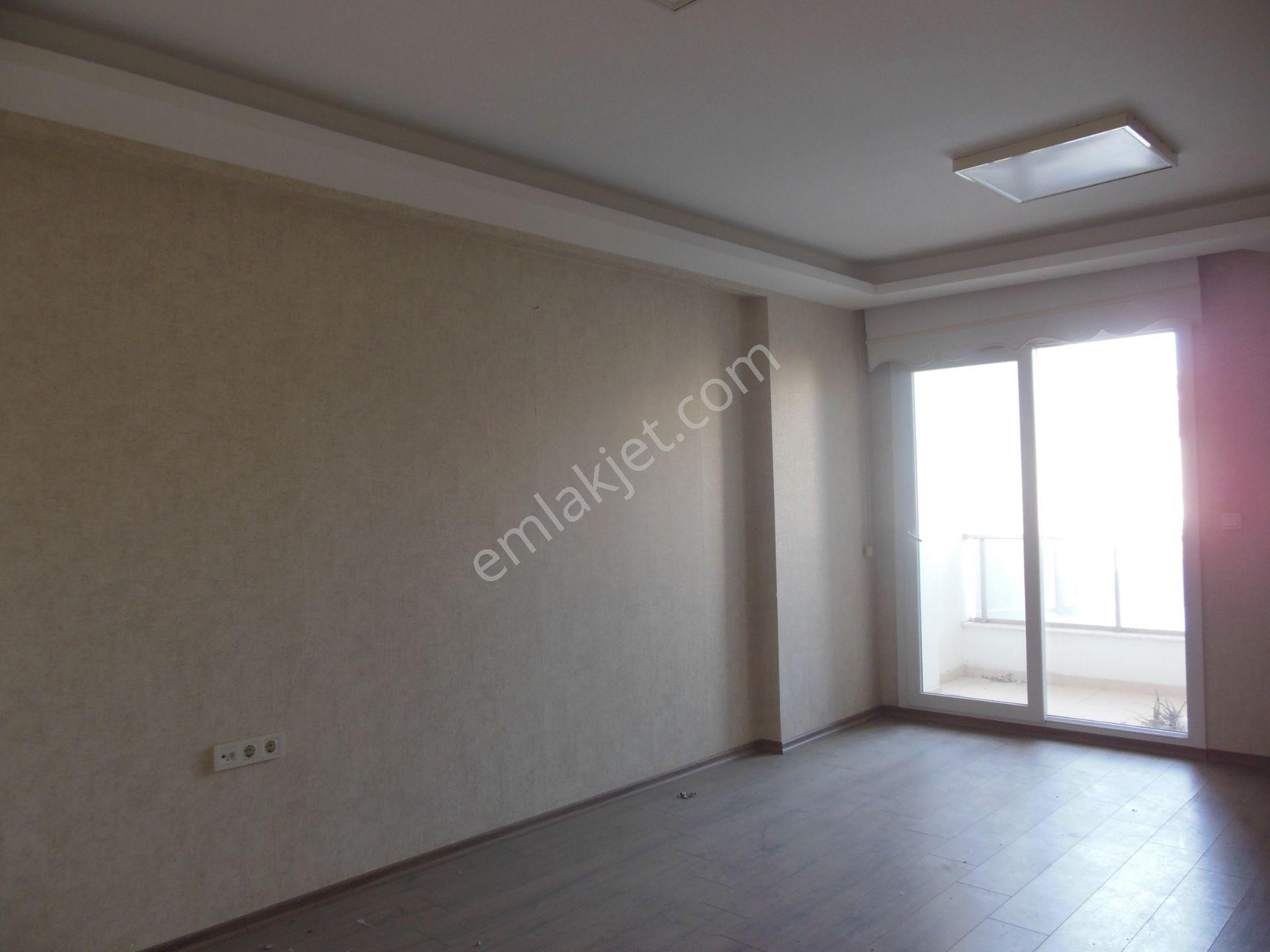 Bal Gayrimenkul-atatürk Caddesi Üzerinde Geniş 1+1 Ofis & Büro - Görsel 9