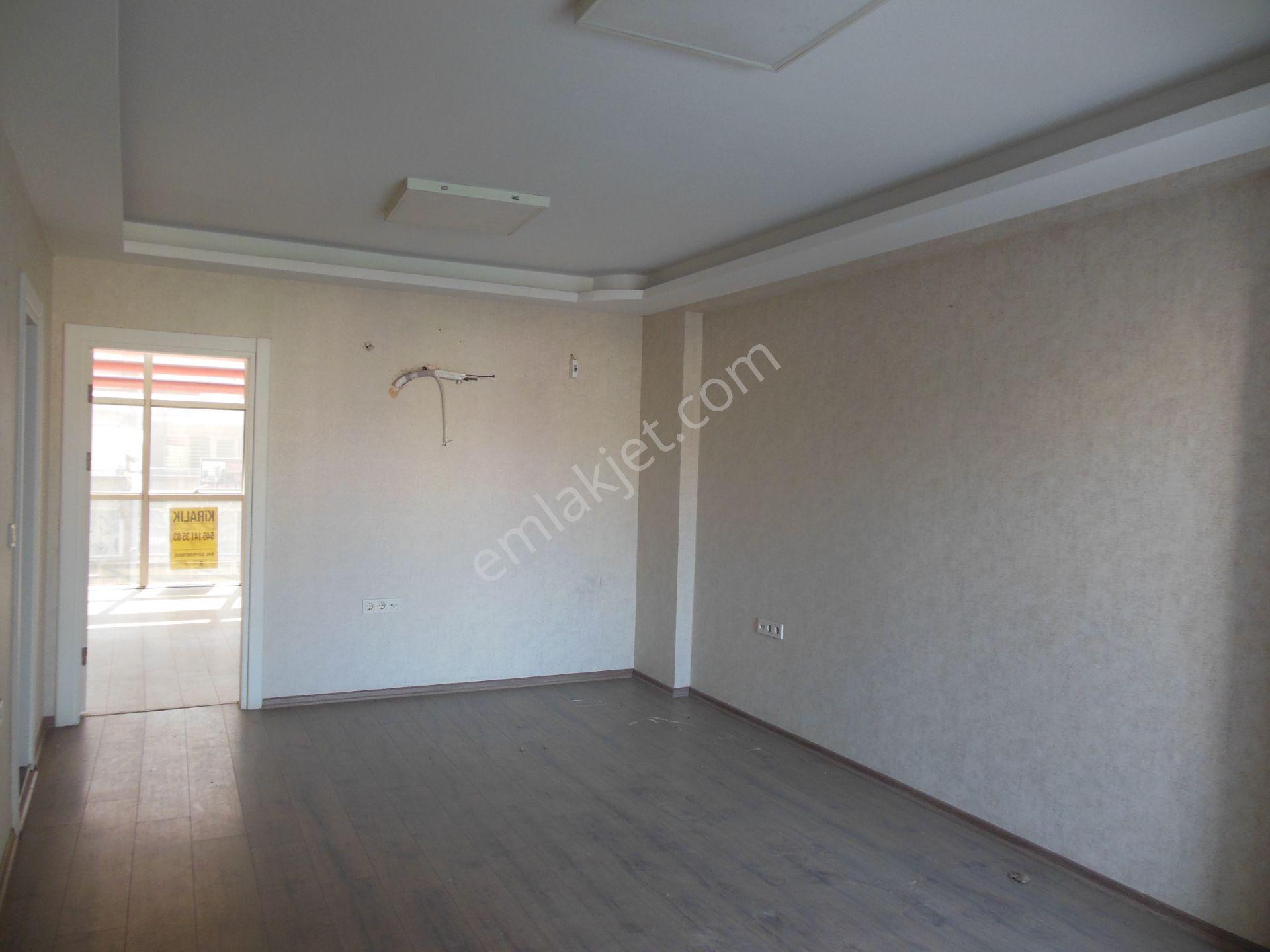 Bal Gayrimenkul-atatürk Caddesi Üzerinde Geniş 1+1 Ofis & Büro - Görsel 17