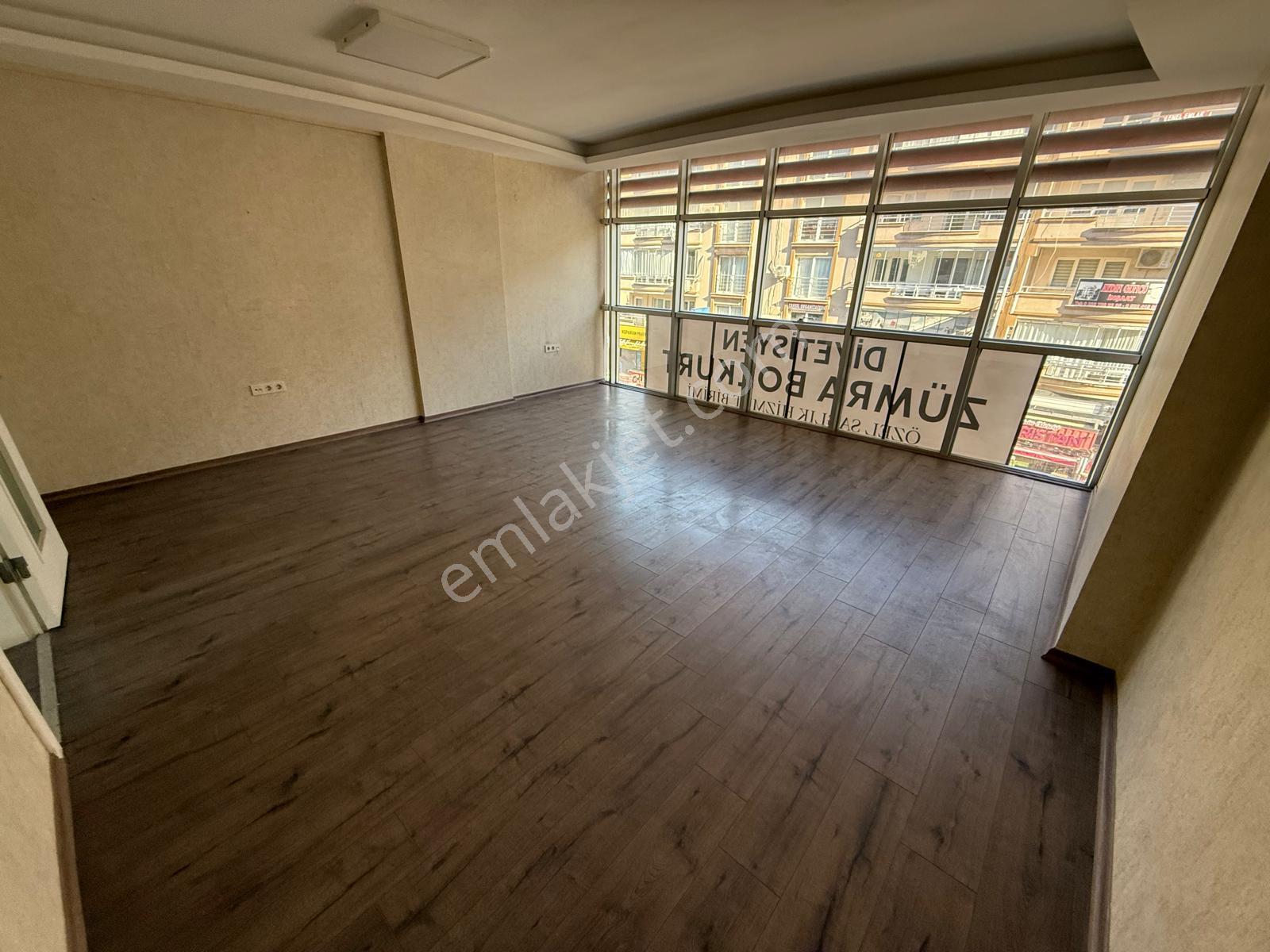 Bal Gayrimenkul-atatürk Caddesi Üzerinde Geniş 1+1 Ofis & Büro - Görsel 26
