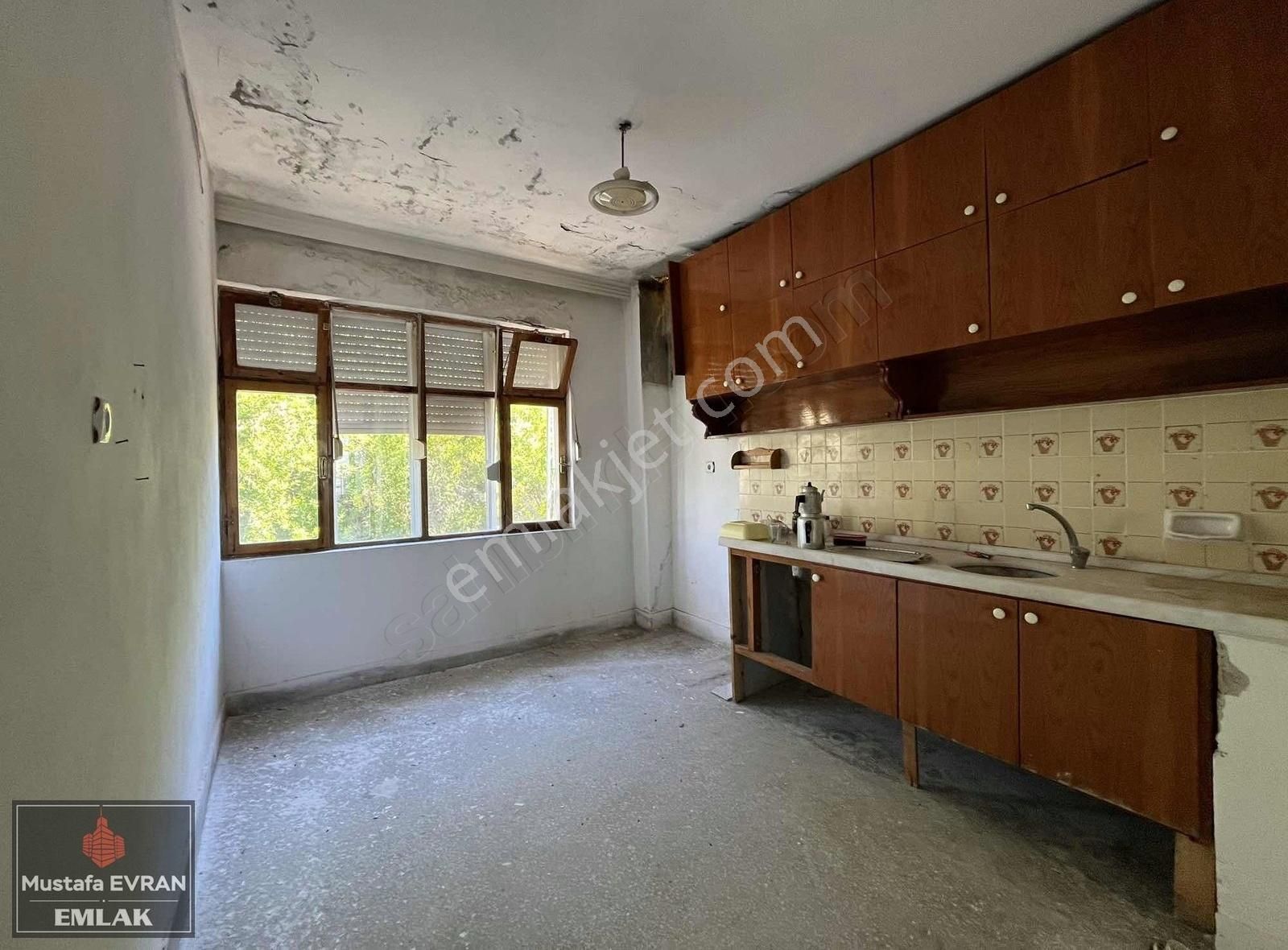 700 Mt2 Arsa İçinde Müstakil 2 Katlı Ev - Görsel 5