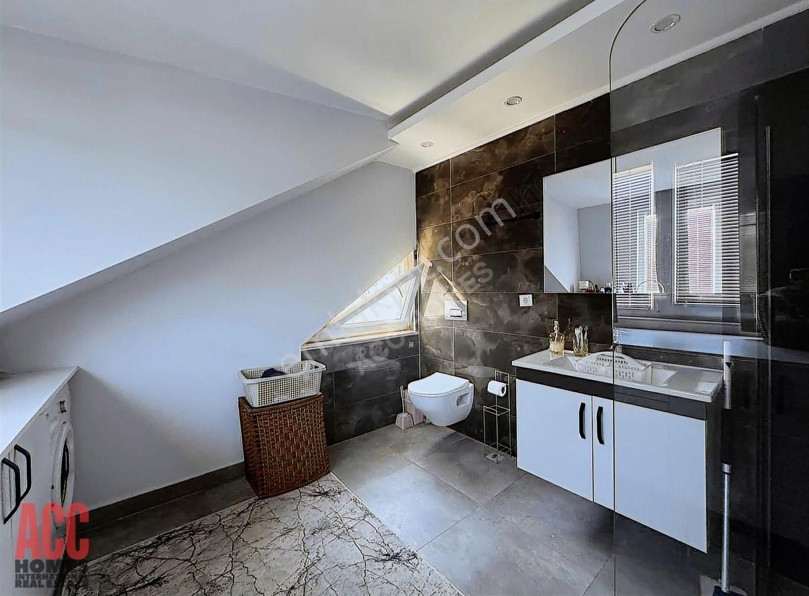 Acc Homes'tan Altıntaş'ta Site İçinde 4+1 Havuzlu Tripleks Villa - Görsel 29