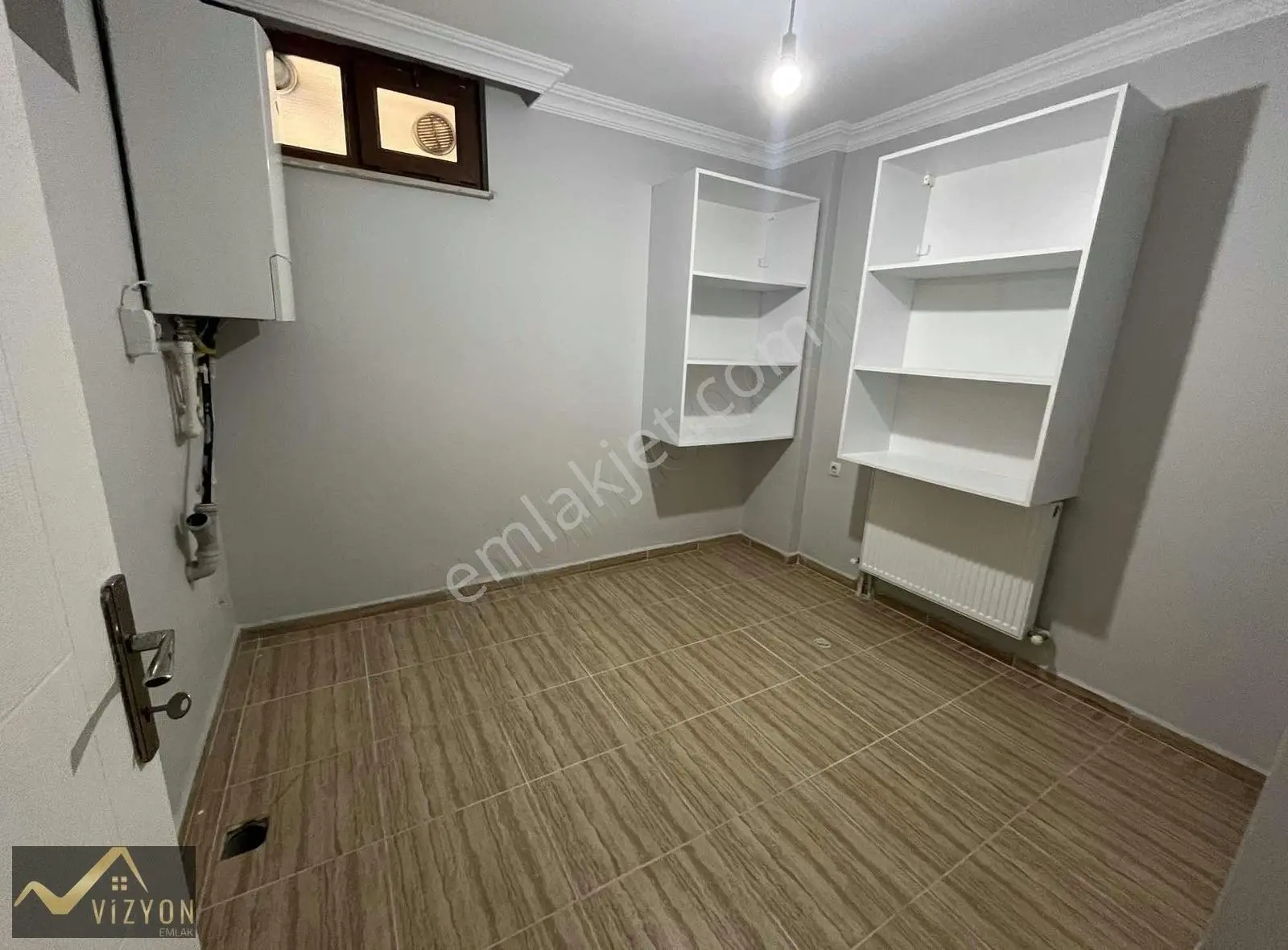 Ferhat Yağcı'dan Balyanoz Koyu Deniz Manzaralı 5+2 250m² Villa - Görsel 3