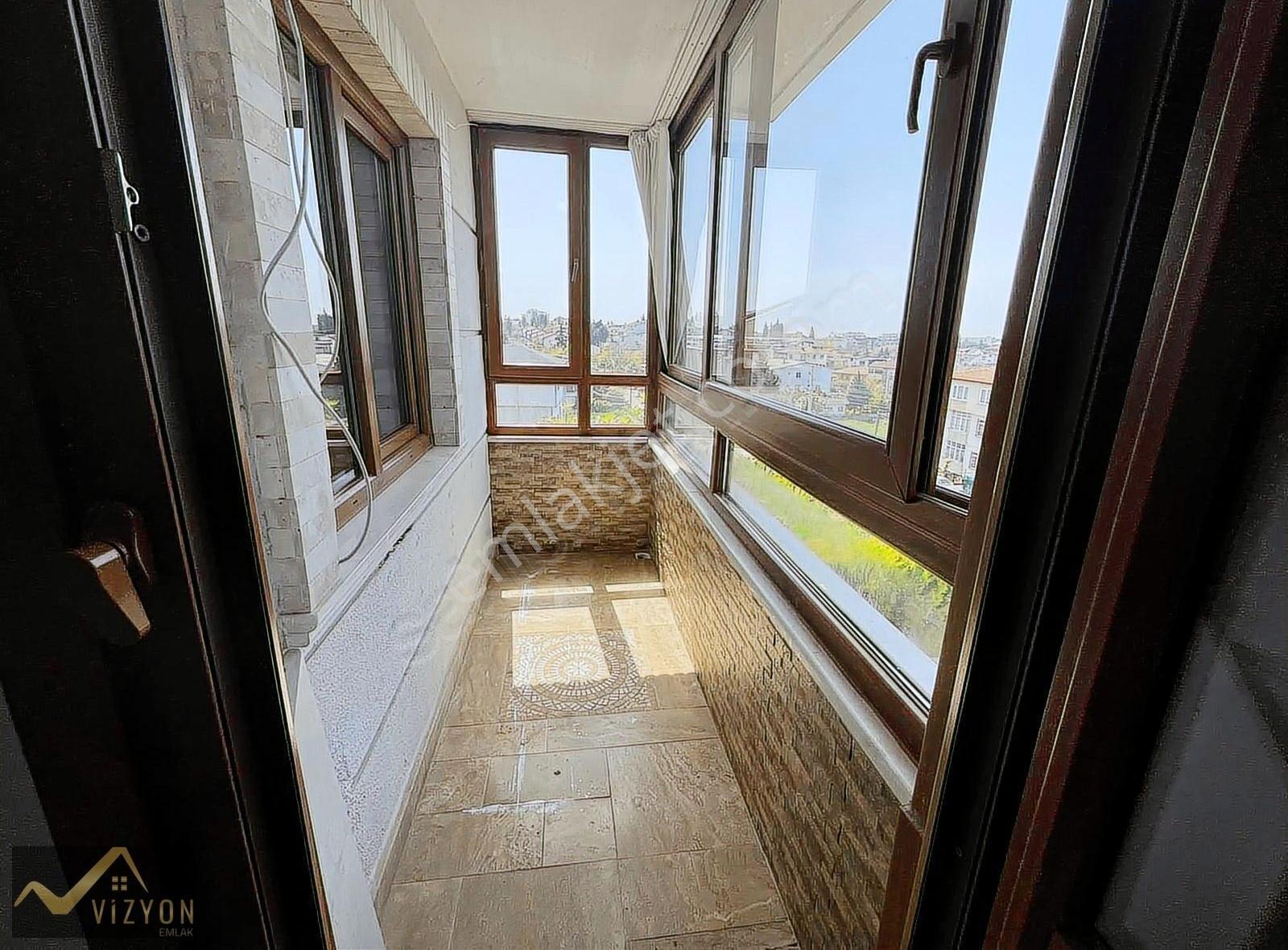 Ferhat Yağcı'dan Balyanoz Koyu Deniz Manzaralı 5+2 250m² Villa - Görsel 12