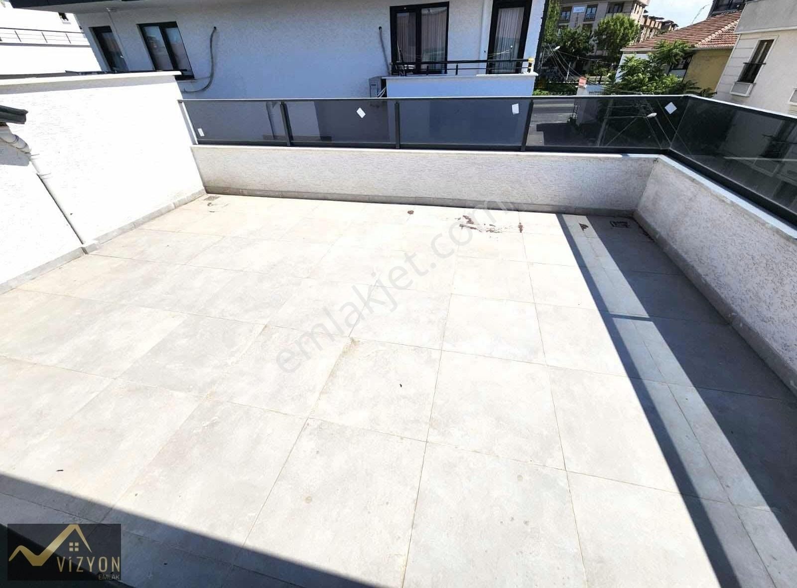 Vizyon Emlaktan Site İçerisinde Asansörlü Otoparklı Dublex - Görsel 11