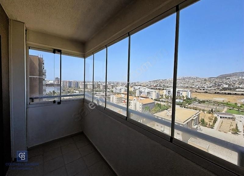 Mavişehir Soyak B Sitesinde Havuzlu Güvenlikli 2+1 Kiralık Daire - Görsel 2