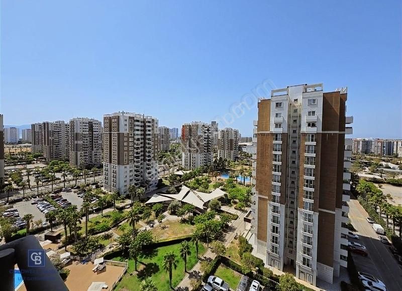 Mavişehir Soyak B Sitesinde Havuzlu Güvenlikli 2+1 Kiralık Daire