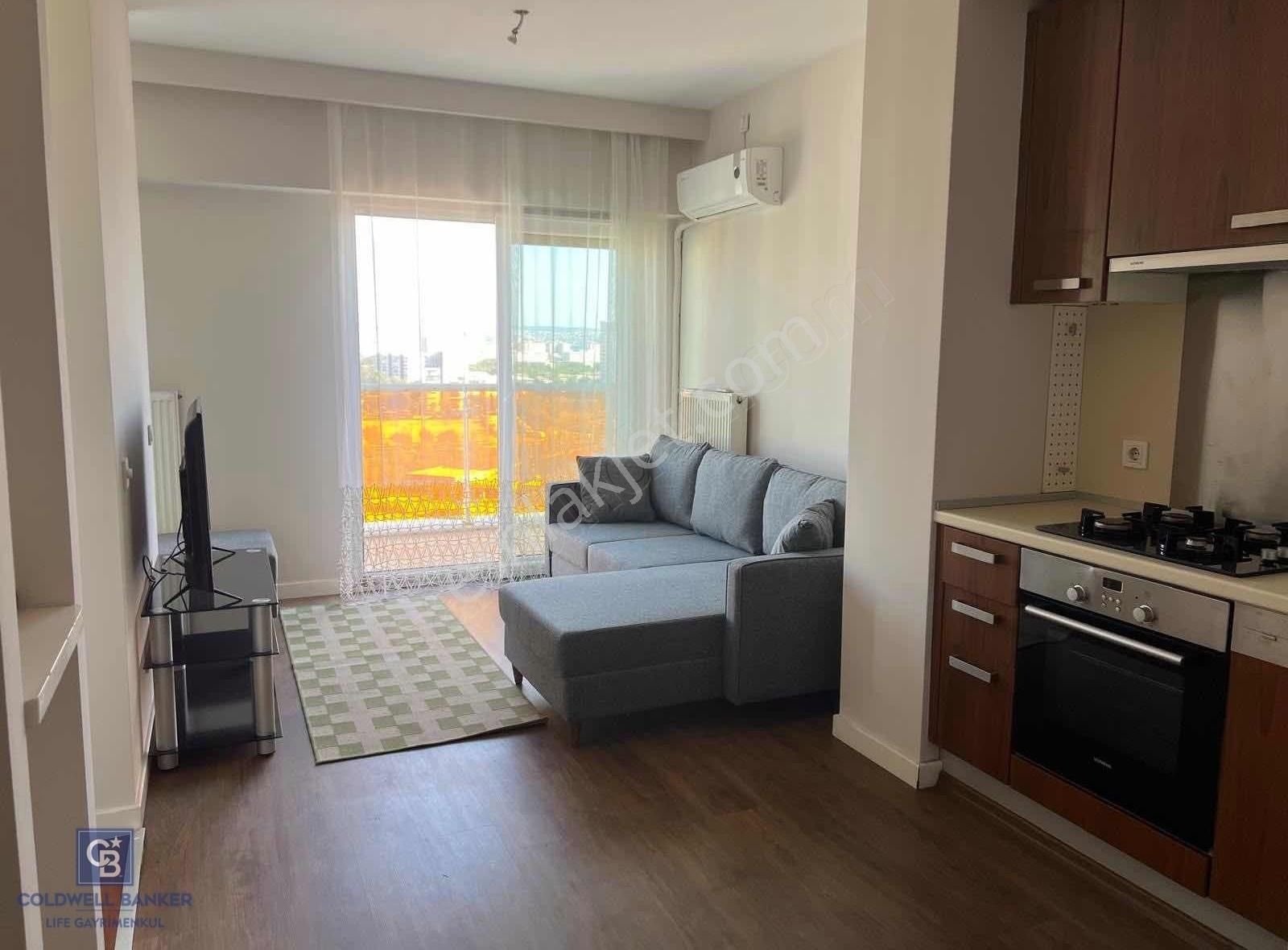 Mavişehir Soyak Optimus'ta Deniz Gören Eşyalı 1+1 Daire