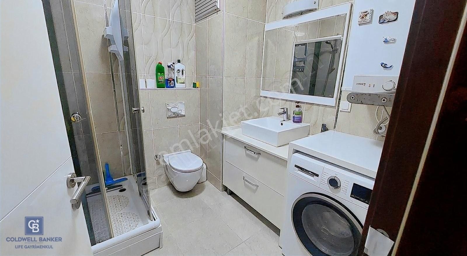 Çeşme Çiftlik Merkezde Yıllık Kiralık 2+1 Daire - Görsel 9