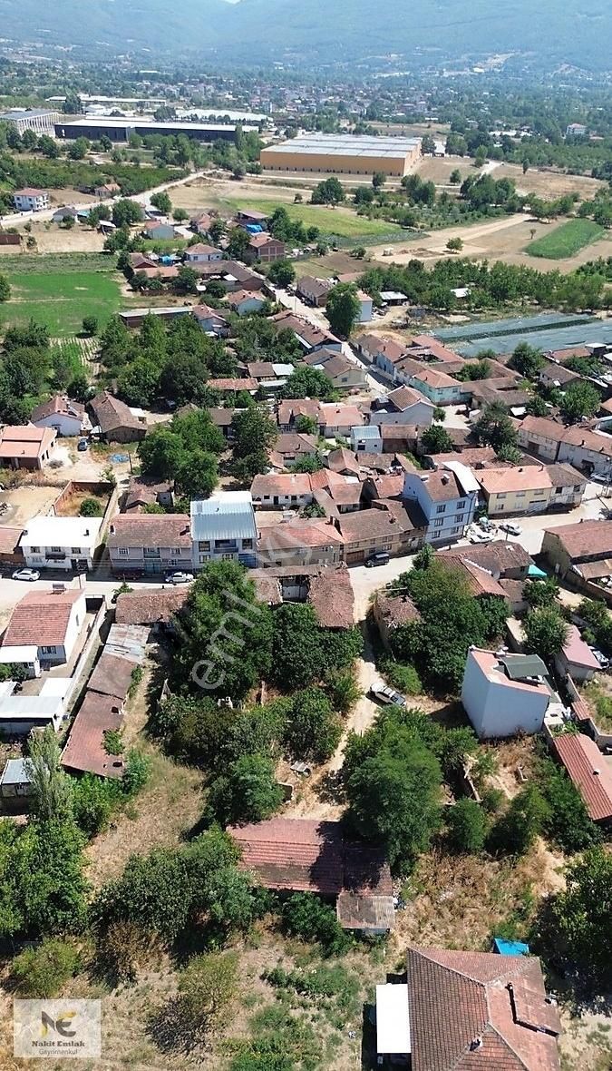 Kyenice'de Kerpiç Depo Ve Arsası 100m2 Kapalı Alan 325m2 Toplam - Görsel 18