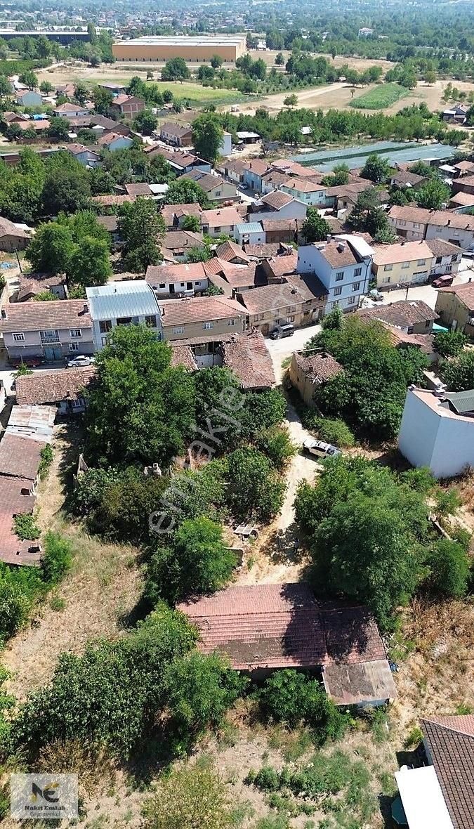 Kyenice'de Kerpiç Depo Ve Arsası 100m2 Kapalı Alan 325m2 Toplam - Görsel 23