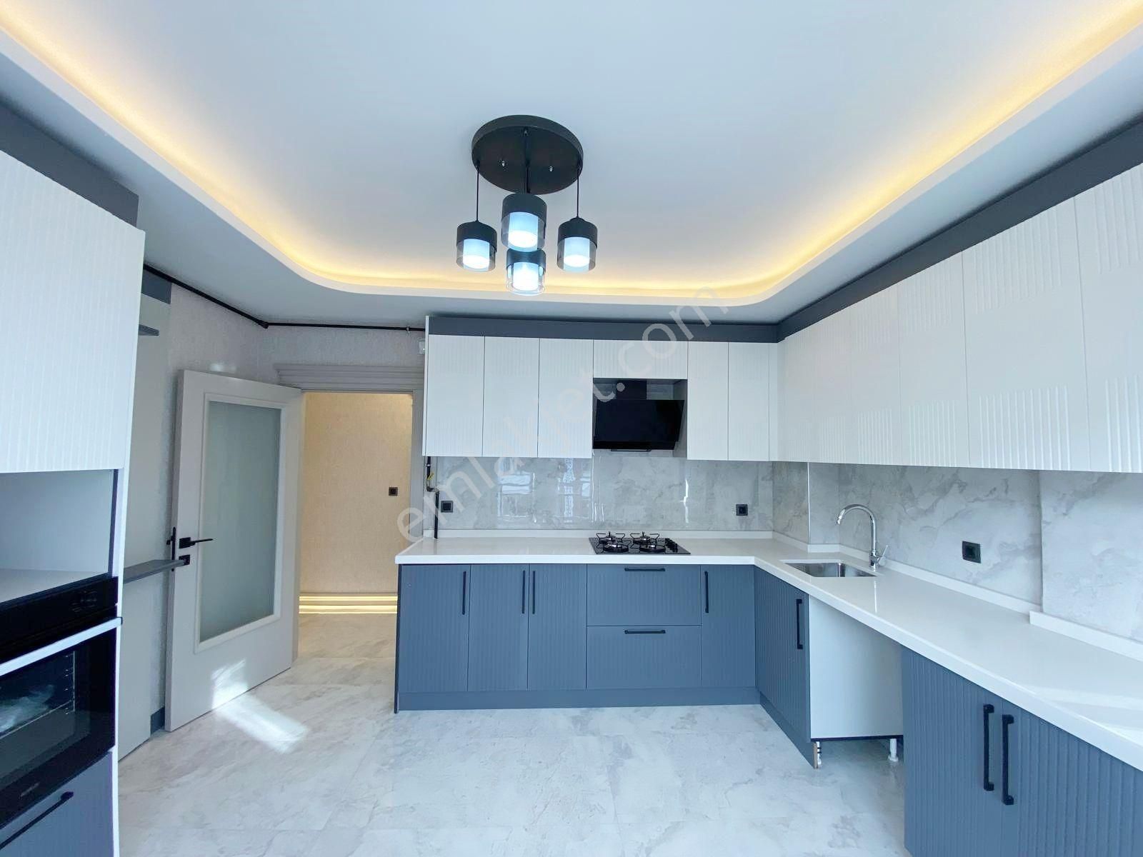 Hisarda Cadde Yakını Sıfır E.banyolu 3+1 3. Ara Kat !!! - Görsel 21