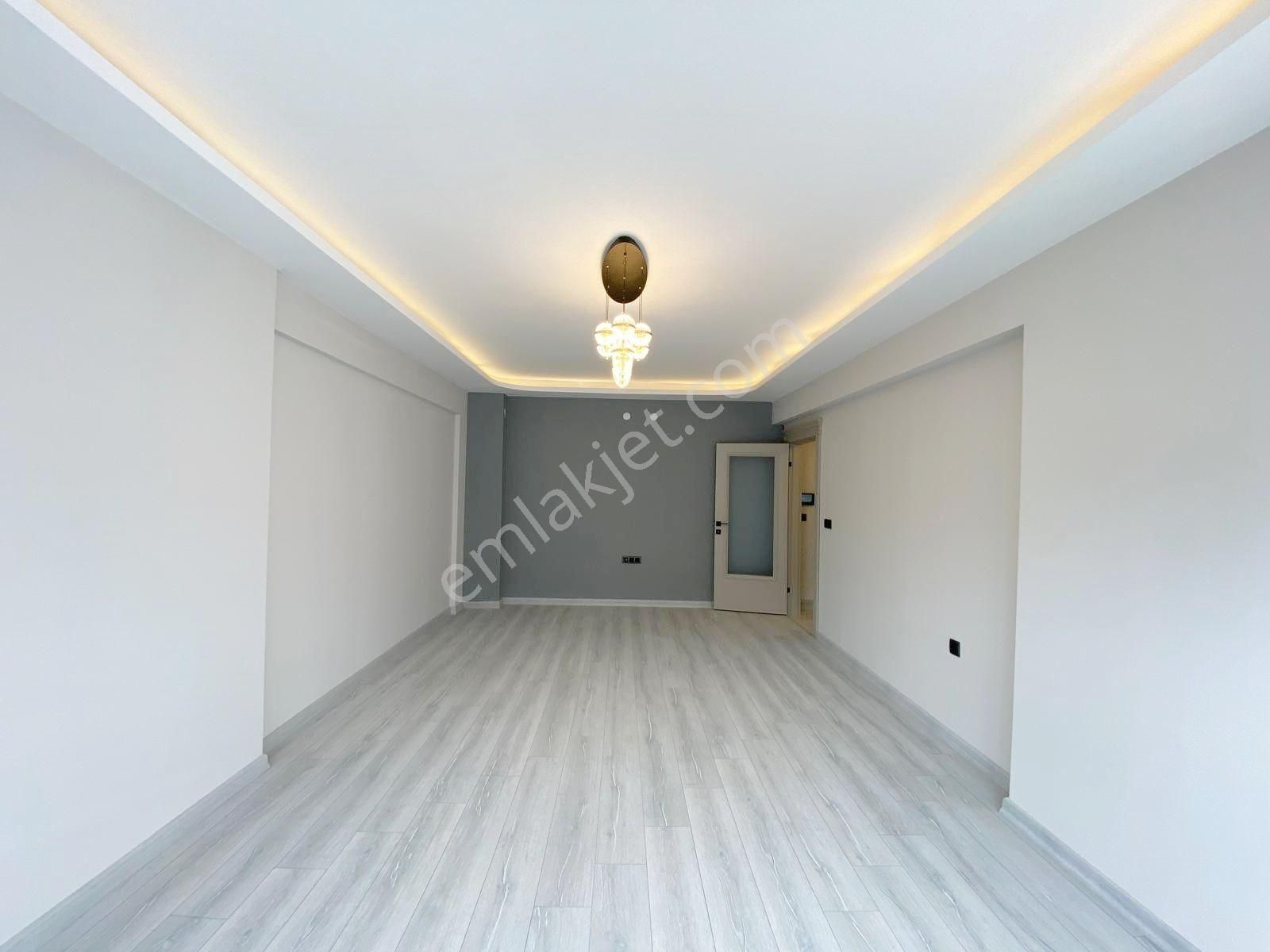 Hisarda Cadde Yakını Sıfır E.banyolu 3+1 3. Ara Kat !!! - Görsel 11