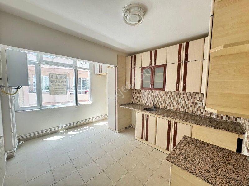 Liderden Koca Camii Mevkii Satılık Doğalgazlı Ayrı Mutfaklı 2+1 2.kat Daire - Görsel 6