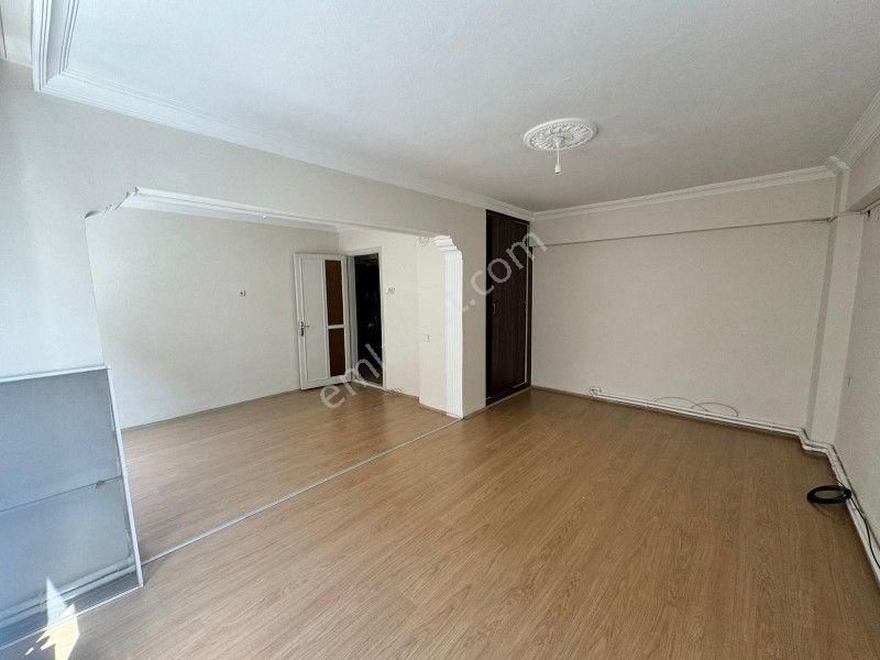 Liderden Koca Camii Mevkii Satılık Doğalgazlı Ayrı Mutfaklı 2+1 2.kat Daire - Görsel 12