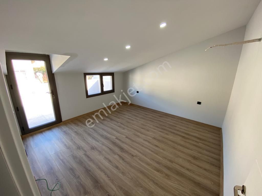 Özdere De Lüks Tasarım Denize Yakın Yazlık - Görsel 32