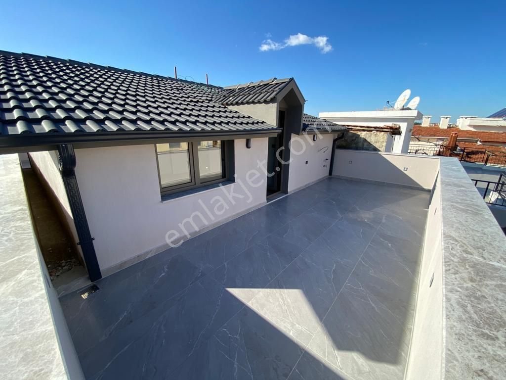 Özdere De Lüks Tasarım Denize Yakın Yazlık - Görsel 18