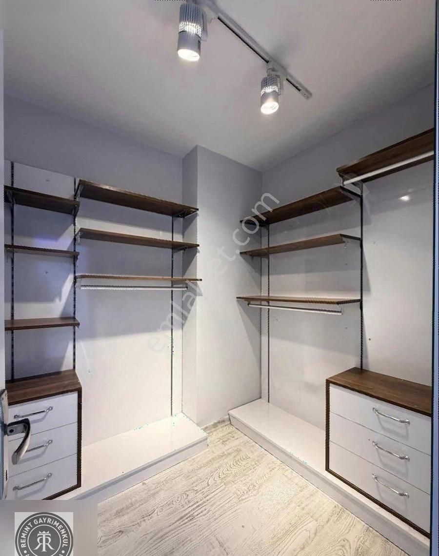 Remint'den Turgut Özal Bulvarı Gündoğdu Okulları Karşısı 4+1! - Görsel 14