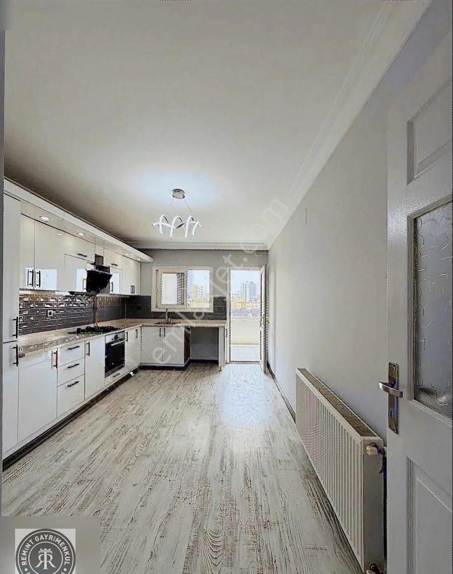 Remint'den Turgut Özal Bulvarı Gündoğdu Okulları Karşısı 4+1! - Görsel 4