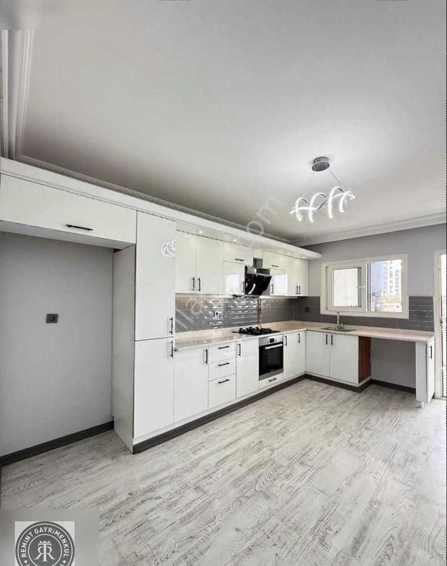 Remint'den Turgut Özal Bulvarı Gündoğdu Okulları Karşısı 4+1! - Görsel 2