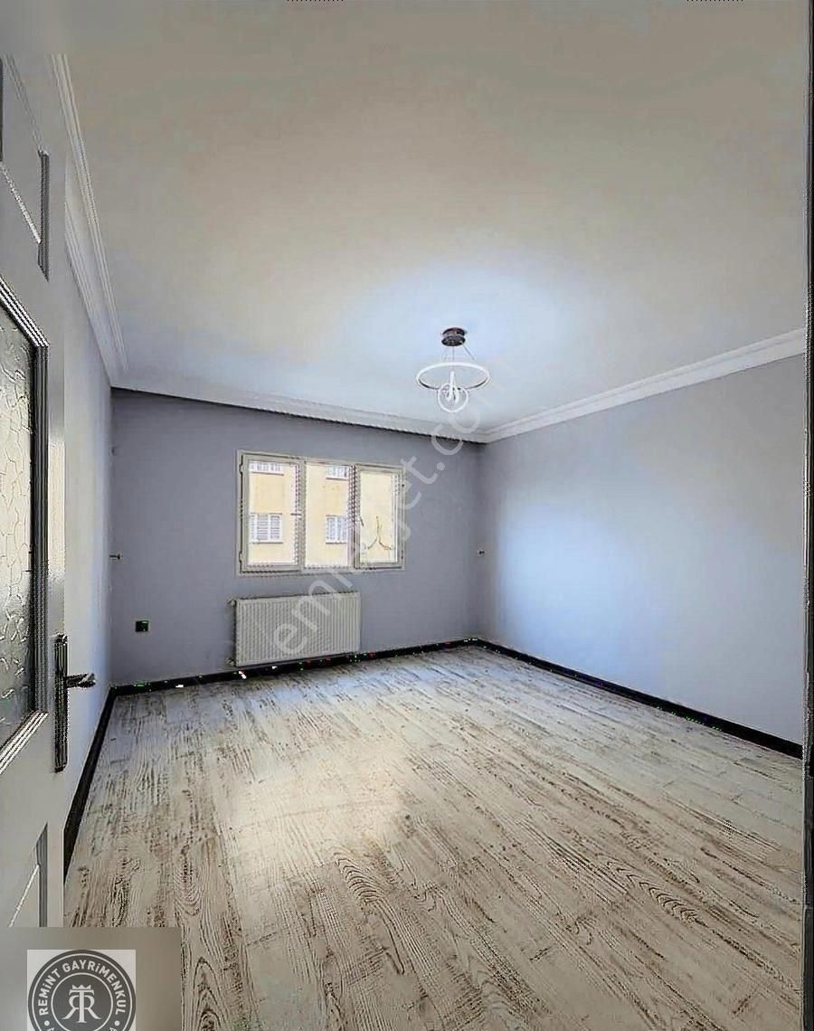 Remint'den Turgut Özal Bulvarı Gündoğdu Okulları Karşısı 4+1! - Görsel 5