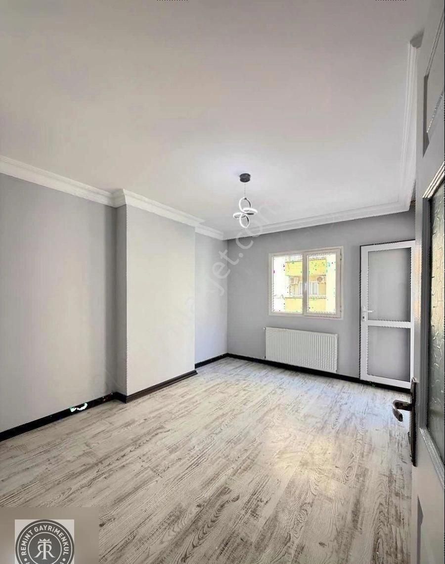 Remint'den Turgut Özal Bulvarı Gündoğdu Okulları Karşısı 4+1! - Görsel 15