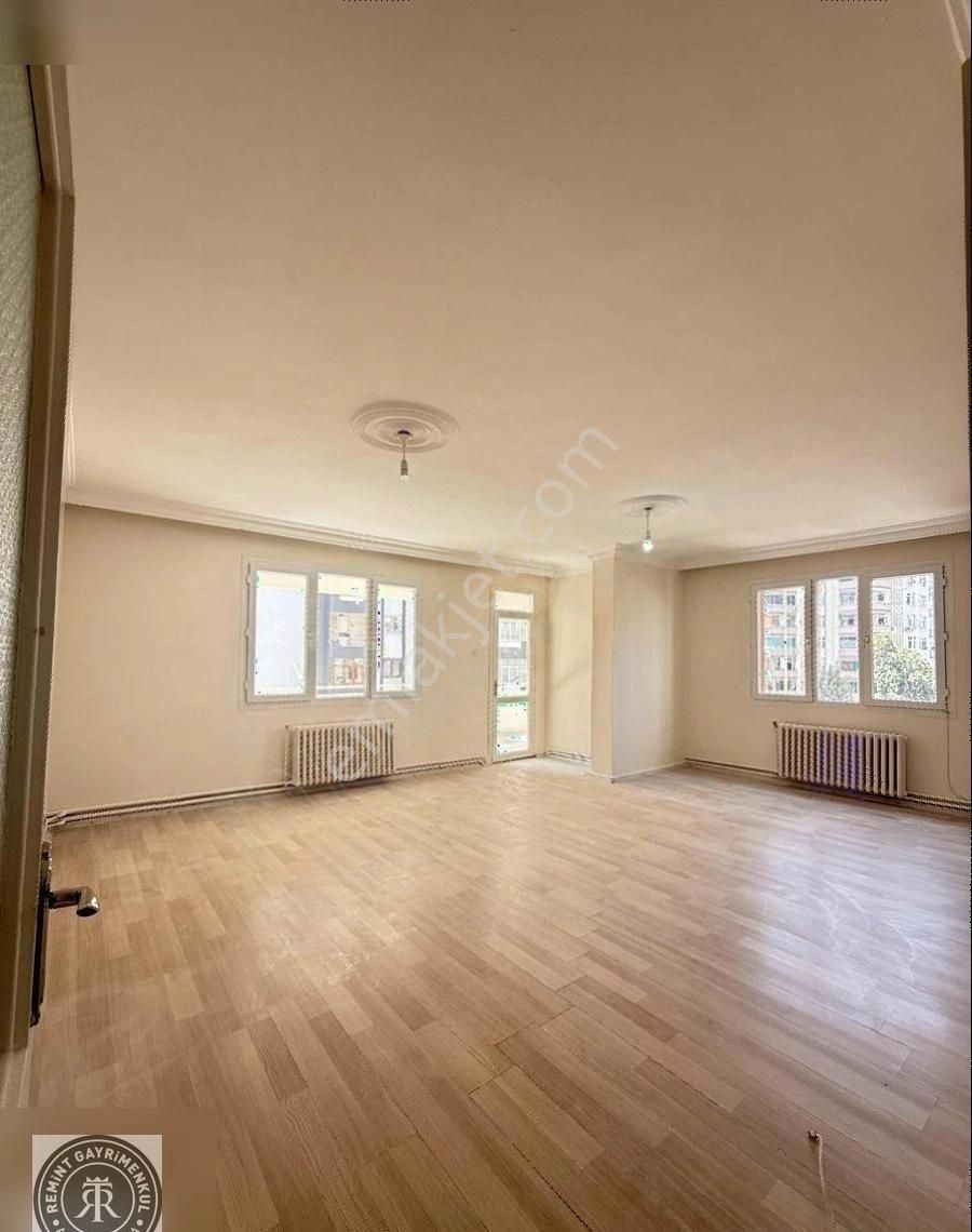 Remint'den Kenan Evren Ugurmumcu Arası 3+1 Satılık Daire! - Görsel 18