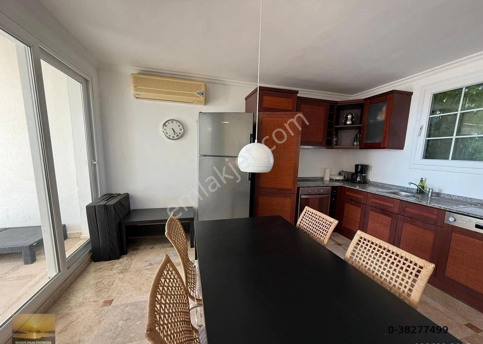 Yalıkavakta Satılık Villa Adalar Manzaralı Eşyalı Ev Yabancıdan Acil Satılık Güvenlikli Havuzlu Site - Görsel 28