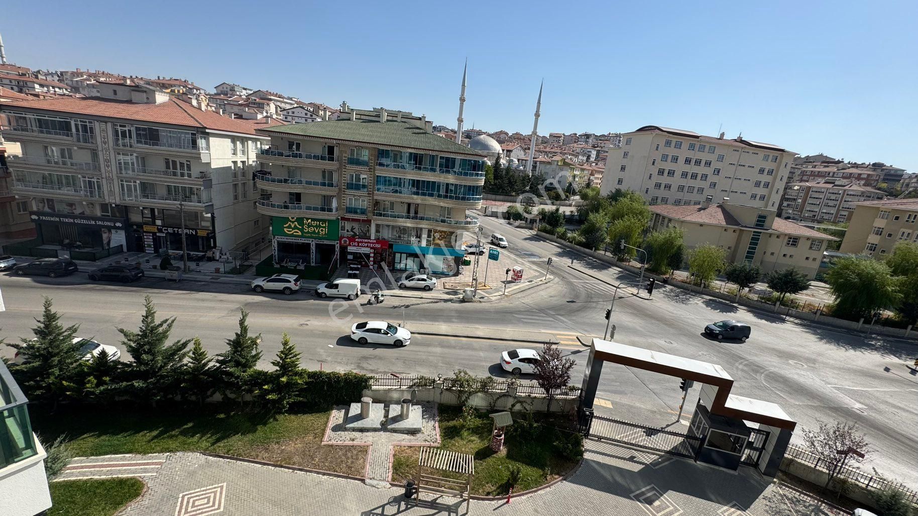 Senemden Ovacıkta 4. Katta Full Yapılı 4+1+kiler Site Dairesi - Görsel 27