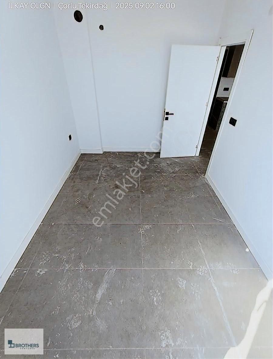 Brothersdan Alipaşada 65m2 1+1 Kat Seçenekli Satılık Daireler - Görsel 2