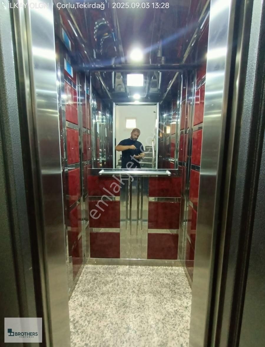 Brothersdan Reşadiye Mah.145m2 3+1 İskanlı Satılık Daire - Görsel 9