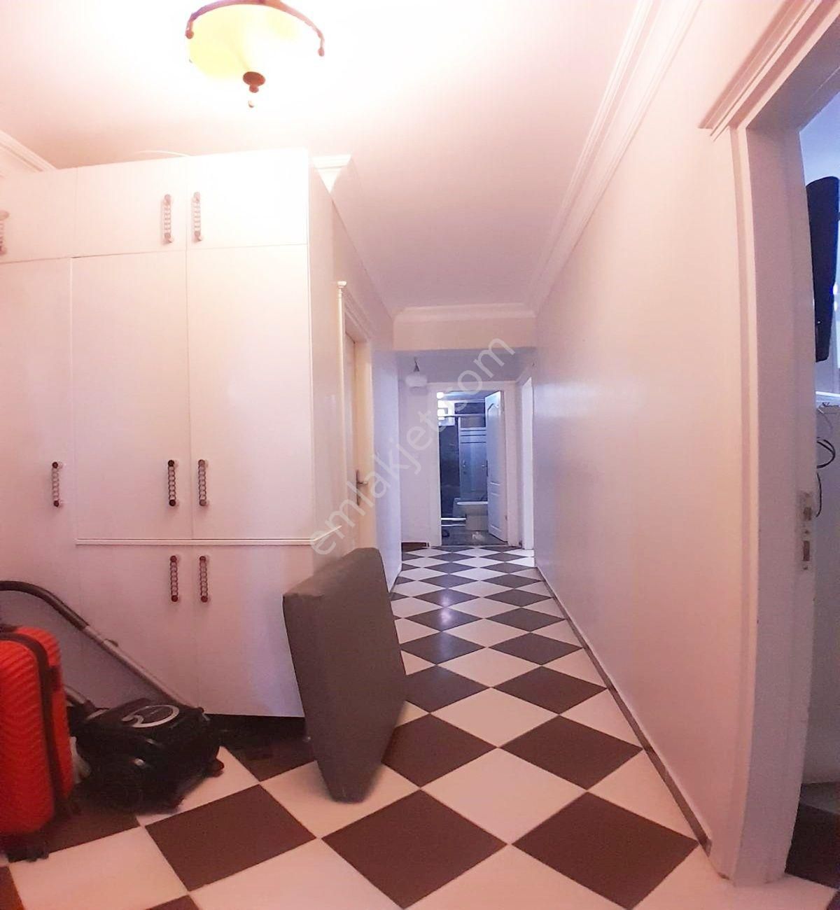 Avcılar Merkezde 3+1 Geniş Bahçe Katı Satılık - Görsel 27