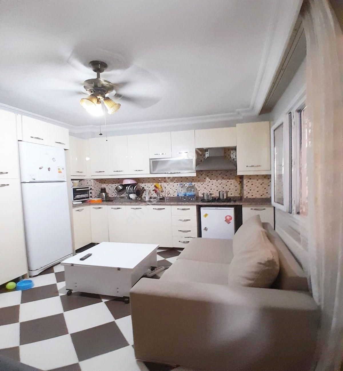 Avcılar Merkezde 3+1 Geniş Bahçe Katı Satılık - Görsel 8