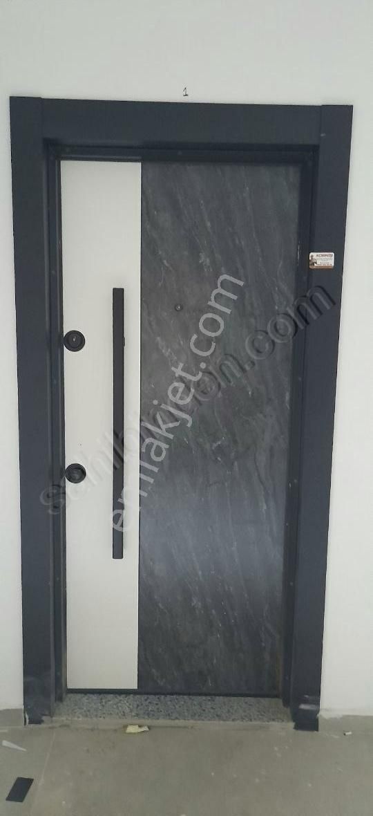 Cumhuriyet Mahallesinde Ebeveyn Banyolu Sıfır 3 Artı 1 - Görsel 11