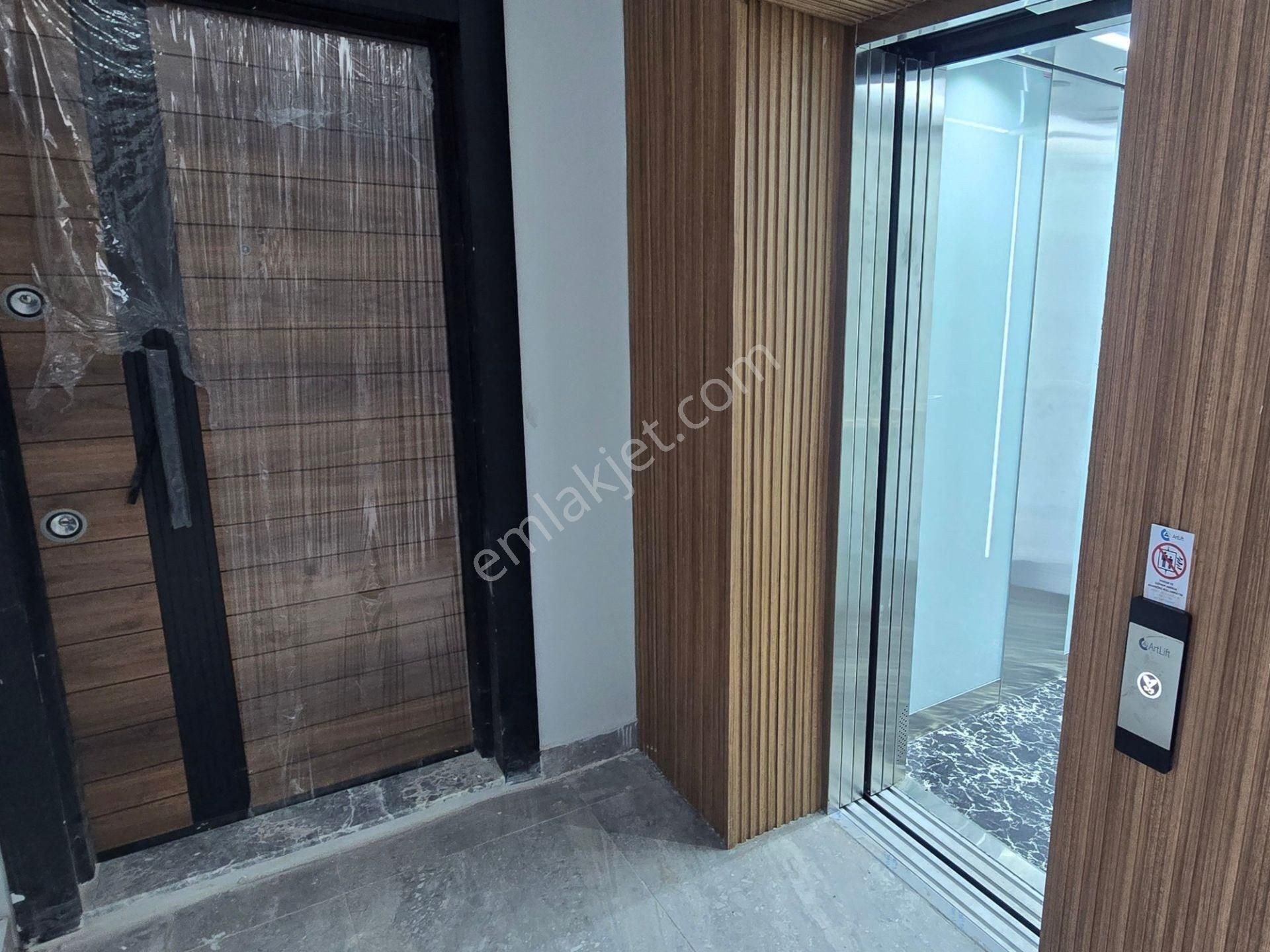 B.onat Ve Anadolu Hastanesi Yakını Sıfır İskanlı Asansörlü 5+1 Dubleks - Görsel 3