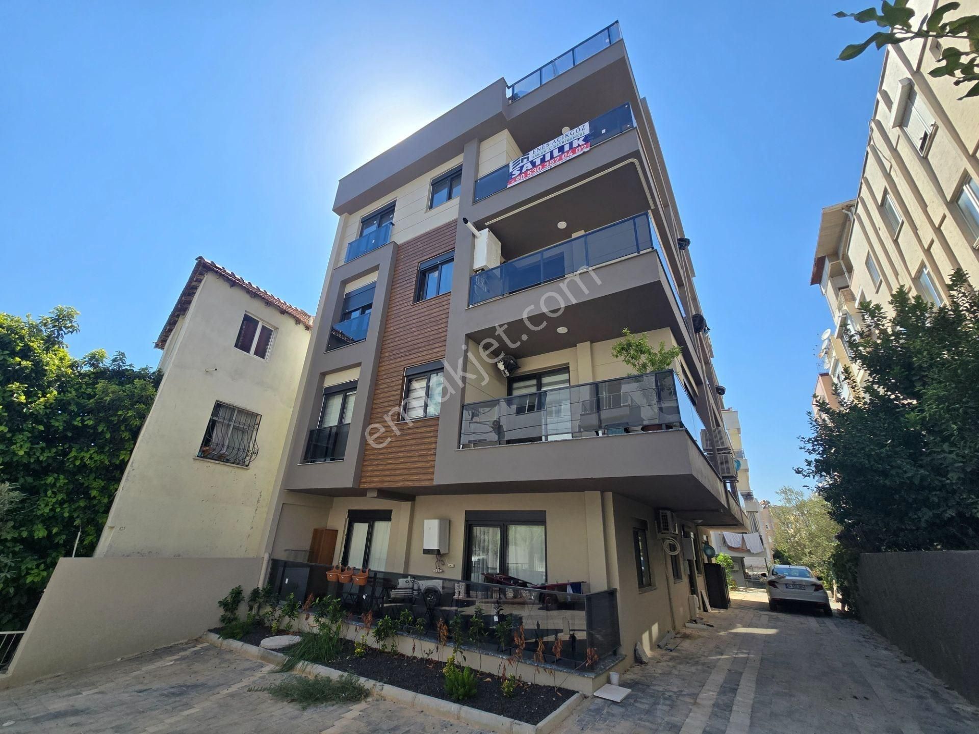 B.onat Ve Anadolu Hastanesi Yakını Sıfır İskanlı Asansörlü 5+1 Dubleks