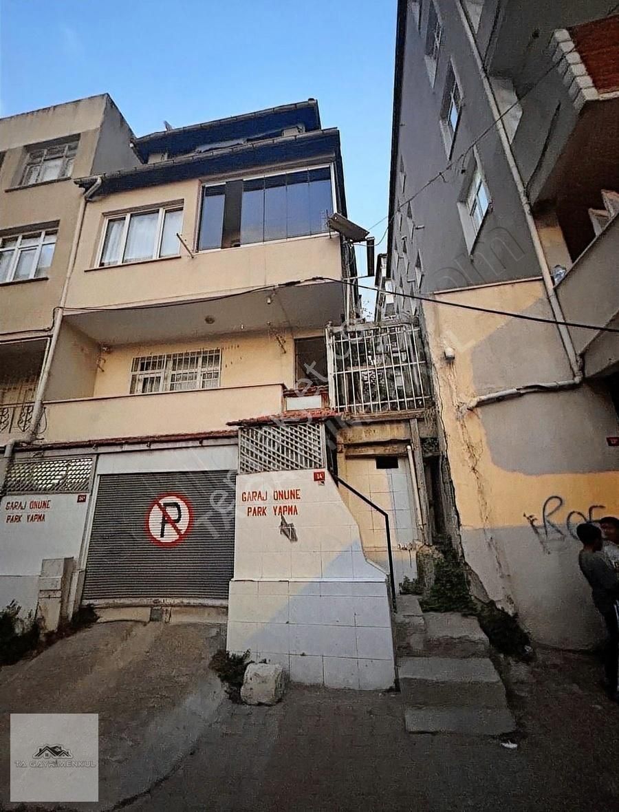İstanbul Küçükçekmece Kanarya Mahallesi Müstakil Ev - Görsel 2