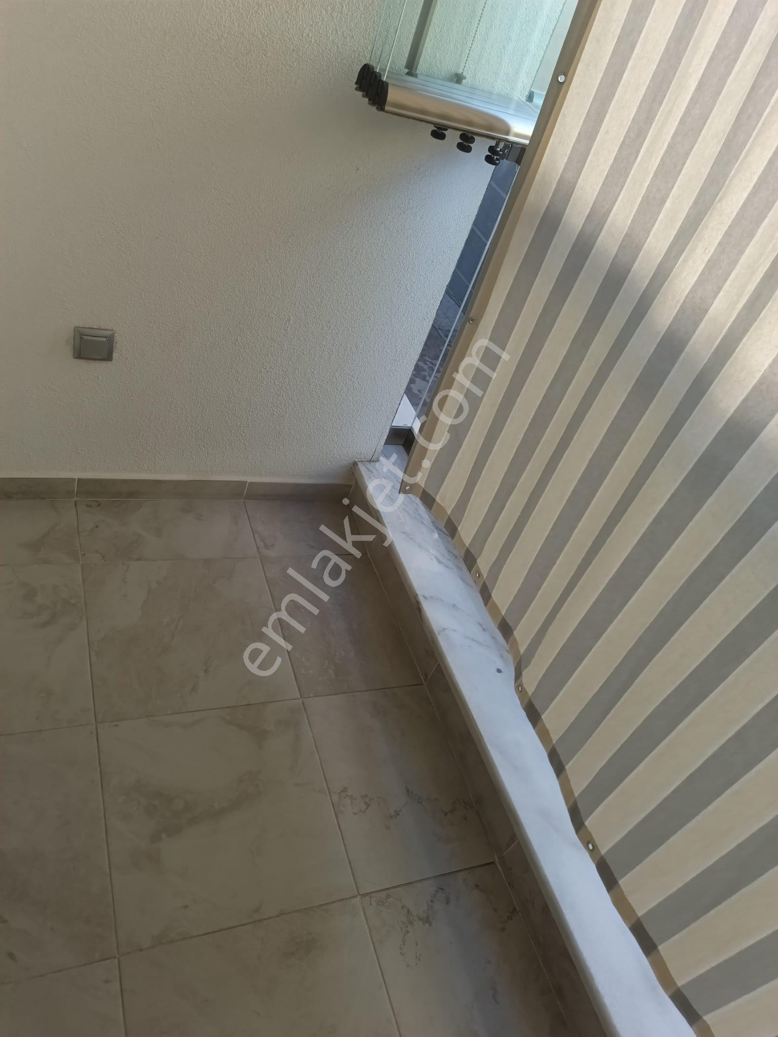 Çamlıca Mahallesinde Tombakzade Cadde Üstü 2+1 Satılık Daire - Görsel 7